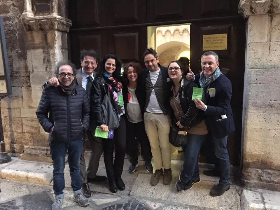 Soci del Club in uno dei primi incontri, agli inizi dell’associazione